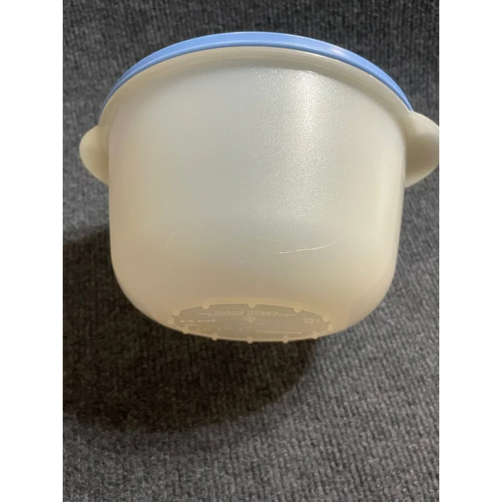 Tupperware crystalwave microwaveable